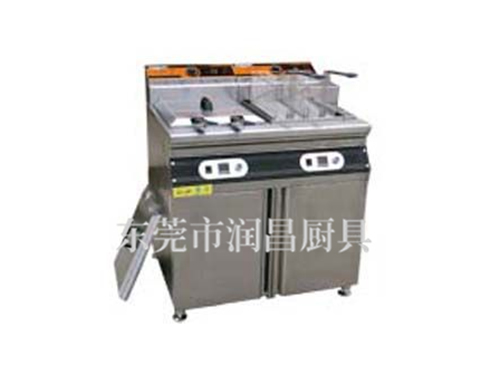 說一說關(guān)于整體北京廚具設(shè)備的組成部分有哪些？